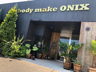 body make ONIX 看板